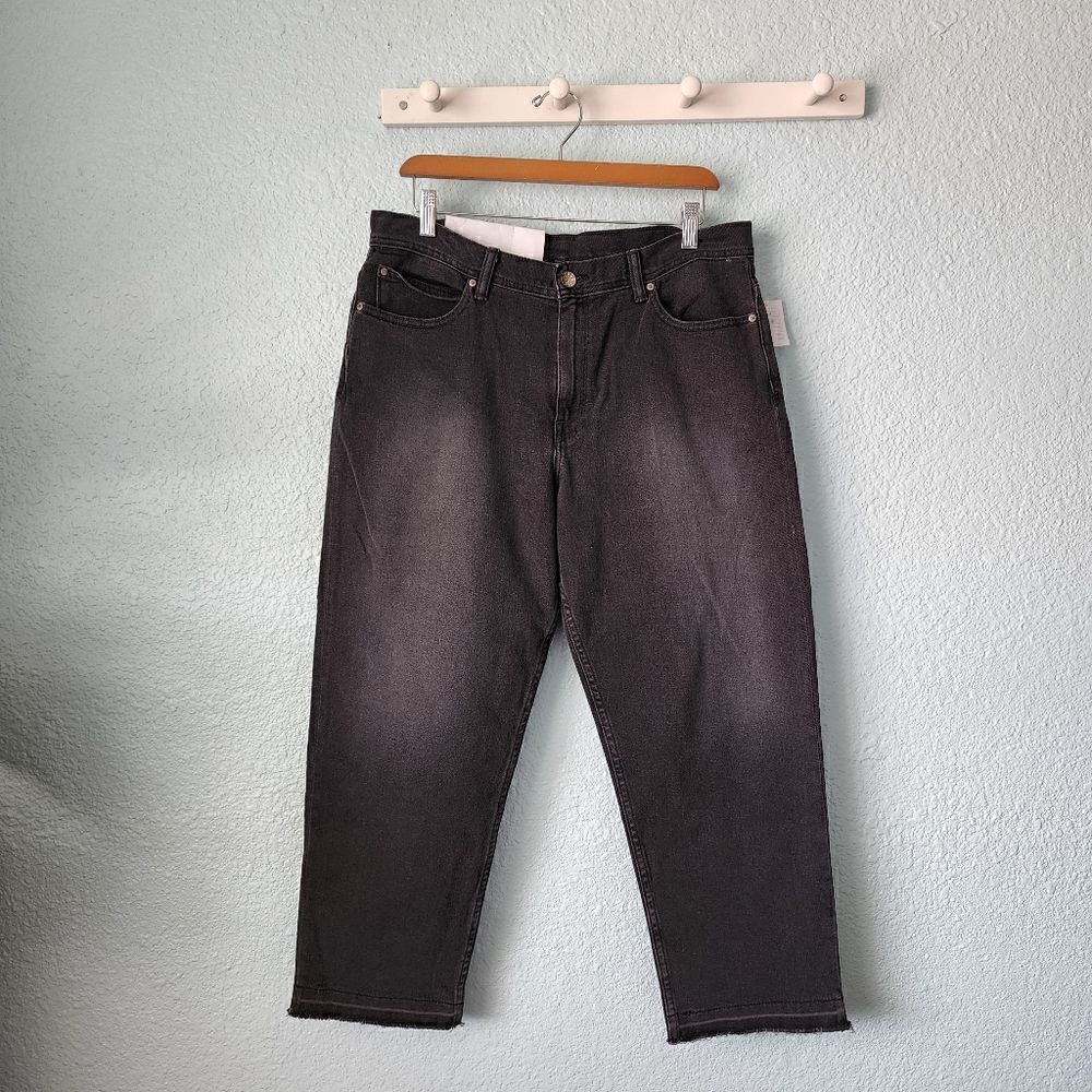 BDG urban outfitters straight cut off stretch raw hem 99% cotton mom jeans